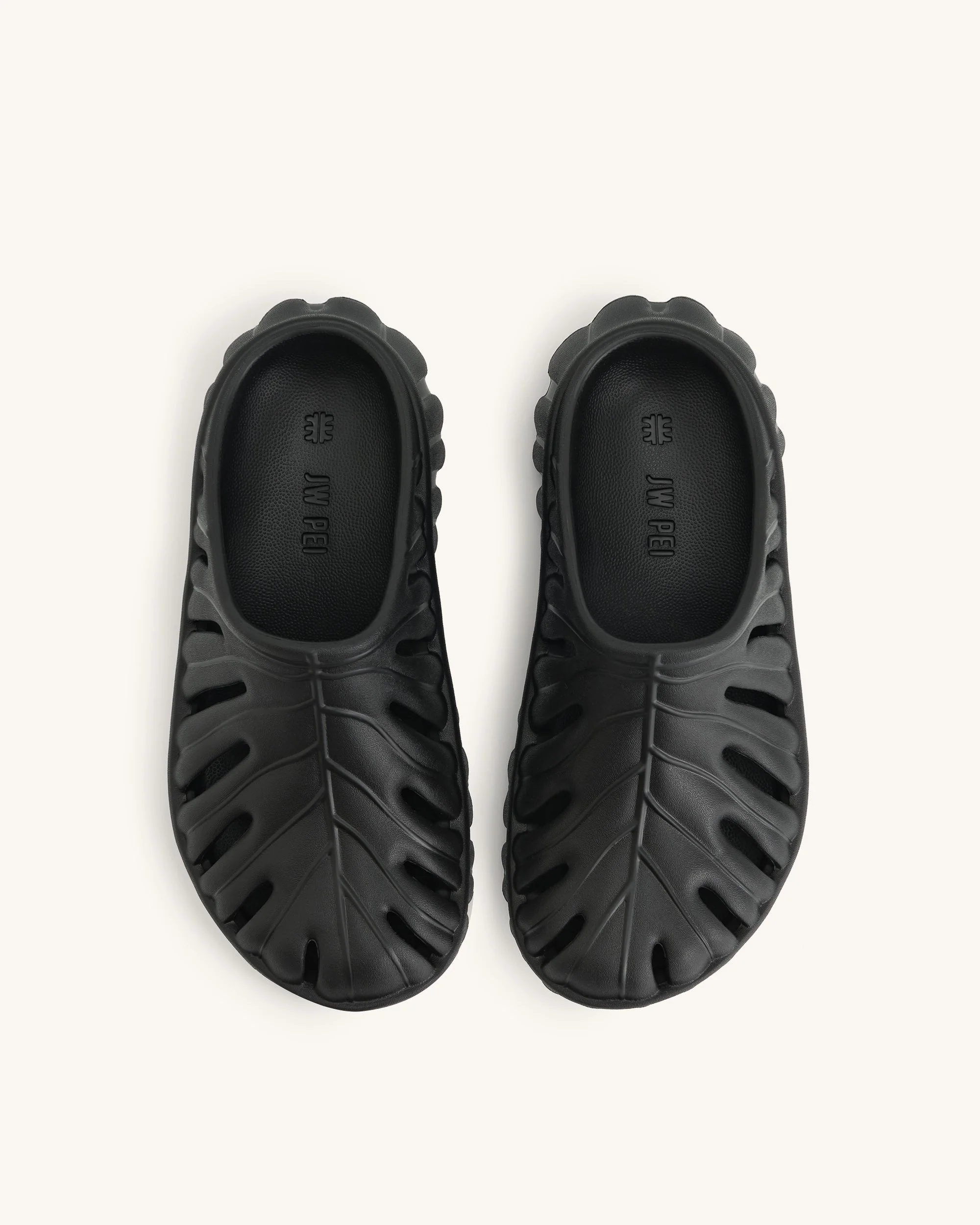 Tara Leaf Platform Clog - Black - Image 3